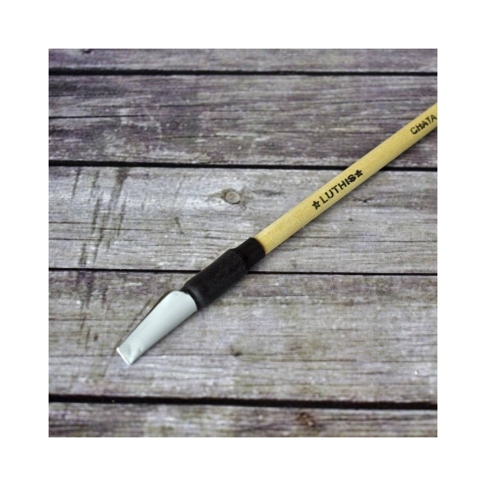 Pluma chata Nº 4